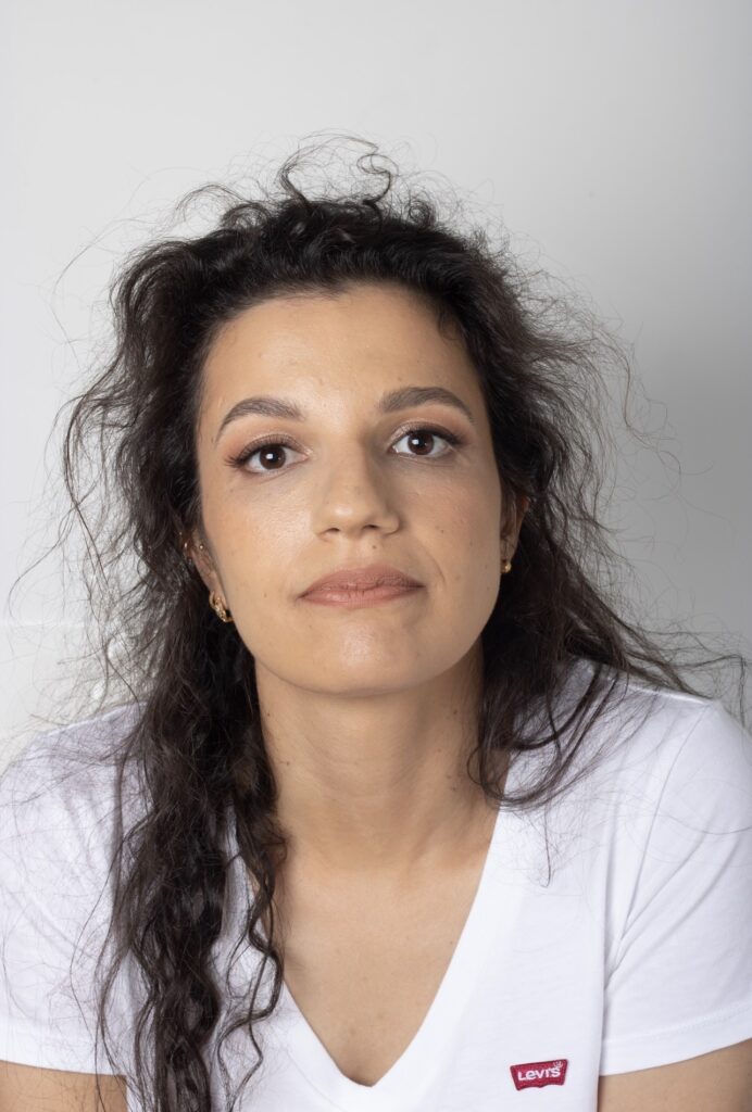 Médica veterinária fundadora da Taça de Pandora, especialista em nutrição funcional veterinária.